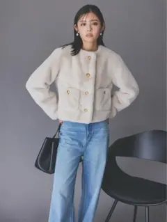 Mila owen ミラオーウェン 金釦クロップドファージャケット