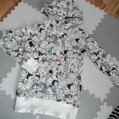 ユニクロUT PEANUTS スヌーピー 総柄パーカー S