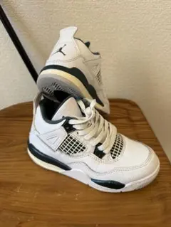 ジョーダン スニーカー