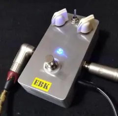 Univox Super-Fuzz コンパクトなハンドメイドクローン FY-6 - メルカリ