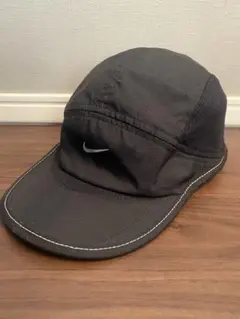 Nike ブラックキャップ　レディース （通気性あり）