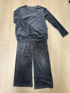 UNIQLO ウルトラストレッチスムースセット Ｌ