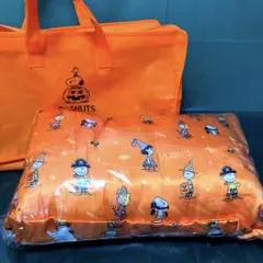 スヌーピー　PEANUTS ハロウィン 枕　クッション　サテン　まくら　タグ付き