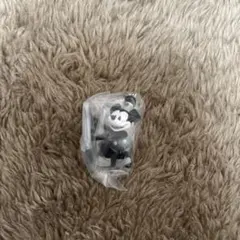 ディズニー　カラーコレクションチャーム ブラック　ミッキー