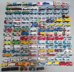 トラック コレクション 企業 輸送 配達 特殊運搬 廃盤 限定 トミカ 182台のサムネイル