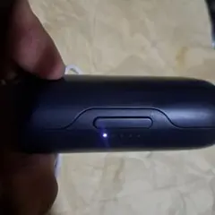 BOSE SoundSport Free ワイヤレスイヤホン　ケースのみ　充電器