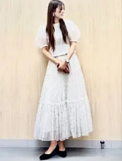 GU ジーユー rokh フラワーチュールスカート 花柄