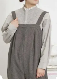 サマンサモスモス　シャーリング切替ブラウスです♡