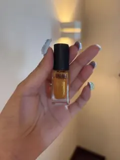 NAIL HOLIC ネイルホリック YE571 ゴールドのサムネイル