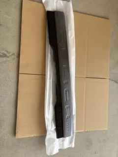 デリカD5 リアゲートガーニッシュ かもも様専用 - メルカリ