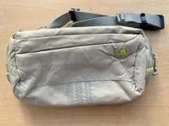 adidas アディダス　ウエストポーチ