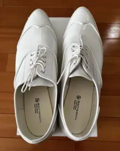 メンズ　白エナメルローファー 箱無し