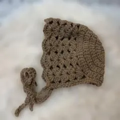 ベビーボンネット　ハンドメイド　①