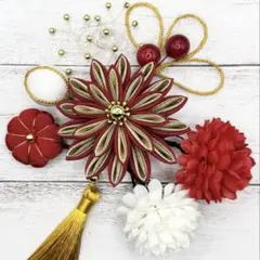 髪飾り　☆3702☆ つまみ細工　成人式　卒業式　結婚式　七五三　帯留め