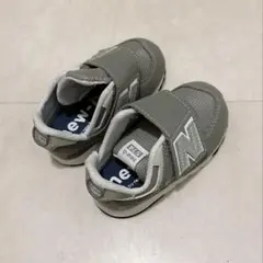 ニューバランス　13cm ファーストシューズ　赤ちゃん　スニーカー