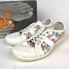『ARCOPEDICO』（37）軽量 シューズ スニーカーのサムネイル