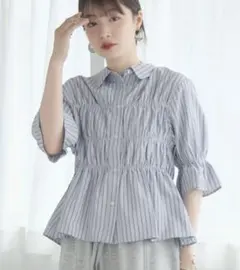 RETRO GIRL ギャザーSH フリル　ブラウス　ブルー