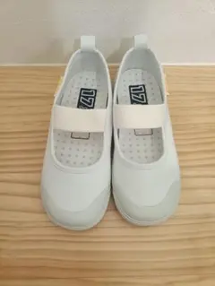 試し履きのみ ムーンスター 上靴 17.5cm 白