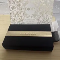 Dior ディオール　エクランクチュール　マルチユースパレット　クリスマスコフレのサムネイル