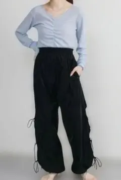 kastane ベロア調コーティング加工ナイロンパンツ✦JEANASIS