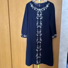 LAURA ASHLEY ネイビー 長袖ワンピースお値下げ