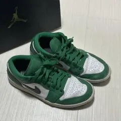 Nike Air Jordan 1 Low グリーン/ホワイト　パイングリーン