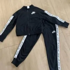 新品 Nike 黒 ジャージ ナイキ 145 刺繍ロゴ　Mサイズ 140