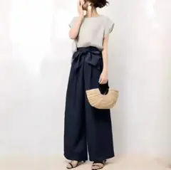 Flosa トップス&パンツの2点セット　セットアップ　Mサイズ