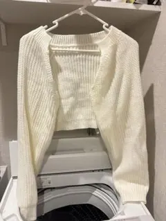 dazy ホワイト ニット クロップドカーディガン