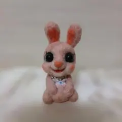 ハンドメイド 羊毛フェルト うさぎ ぬいぐるみ ピンク - メルカリ