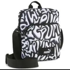 新品★PUMA　ショルダーバッグ　ファスナーポケット付　2.5L