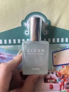 CLEAN FRESH LAUNDRY オードパルファム 30mLのサムネイル