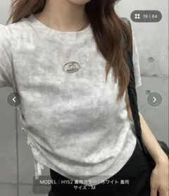 ここ様専用プレート付サイドシャーリングクロップド丈Tシャツのサムネイル