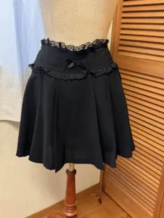 USED品 Ank Rouge フレアスカート風 黒 レース付き リボン付き