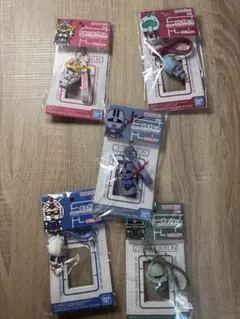 一番くじ ガンダムシリーズ v作戦 ストラップ全種、ガンダムフル装備 