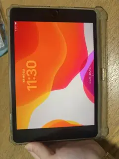 iPad mini 5初期化済み 画面多少のひび割れあり - メルカリ