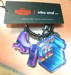 勝利の女神ニケ NIKKE 渋谷限定 カセットテープ型キーホルダー レッド