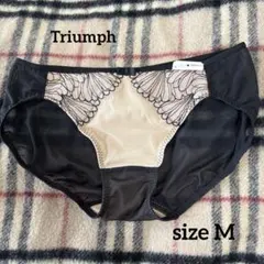 Triumph 花柄レース付き Mサイズ ブラックヒキニ