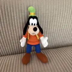 Disney Goofy ぬいぐるみ マスコット - メルカリ