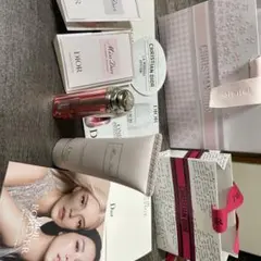 Dior ロージーグロウ スティック 077 & ハンドクリームのサムネイル