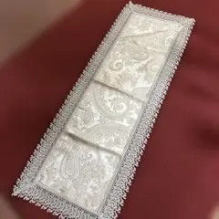 二*＊様 ペイズリー柄シルバーテーブルセンターのサムネイル