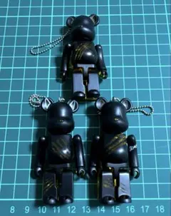 ツイステ ベアブリック サバナクロー寮セット