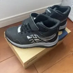 asics ブラック スニーカー　21cm スノトレ