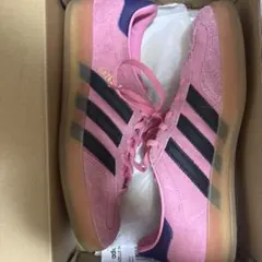 adidas GAZELLE ガゼル ピンク スニーカーのサムネイル