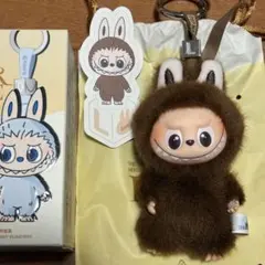 正規品Pin for Love Labubu【L】イニシャルミニラブブ