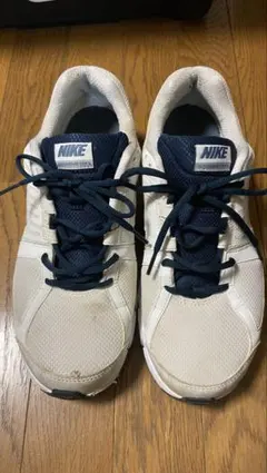 Nike ランニングシューズ ホワイト/ネイビー