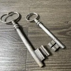 Item thumbnail for item 96532696-e093-4ec1-82c1-2a3ea1d9069a