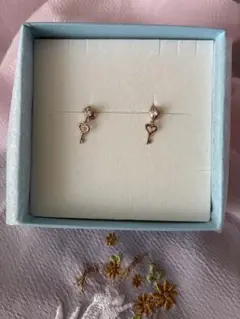 ピアス ゴールド