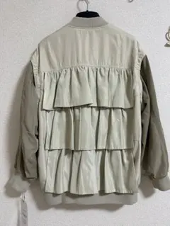 新品タグ付き未使用　RISLEY 2wayフリル付き　ブルゾン　ジャケット