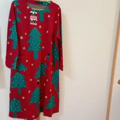 新品　マタノアツコ MEME総柄ワンピース・ネグリジェ・ルームウェアM・赤 新品 マタノアツコ MEME総柄ワンピース・ネグリジェ・ルームウェアM・赤